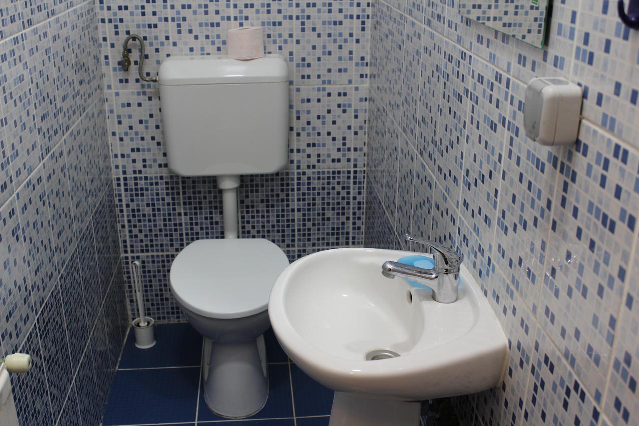 Aqua Apartments Satu Mare Eksteriør billede